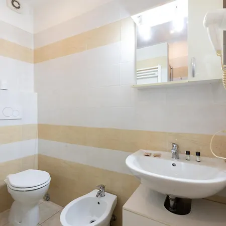 Guest house Alpino 76 *
