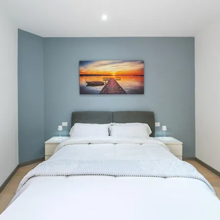 Silver Dream Cornelia, Elegant With Car Park Apartment Rome