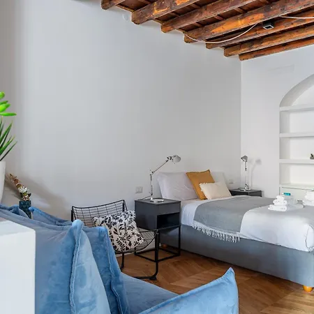 Iflat Cozy In The Heart Of Campo De Fiori Apartment Rome