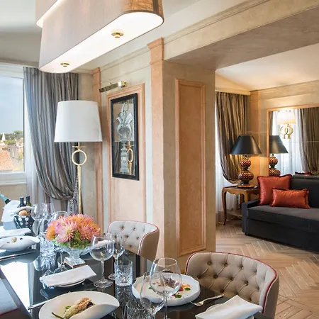 Ξενοδοχείο D'inghilterra - Starhotels Collezione