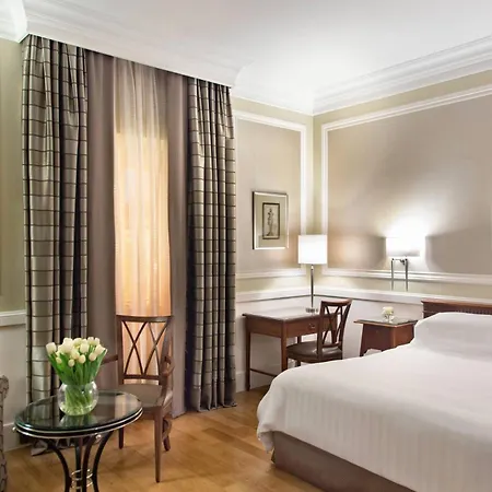 מלון Marriott Grand Flora