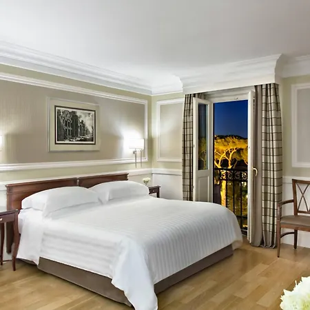 Marriott Grand Flora מלון