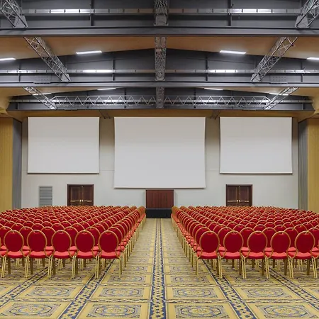 Marriott Park Hotel 4*