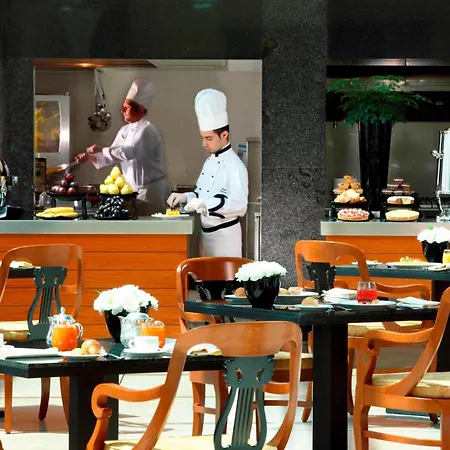 Marriott Park Hotel