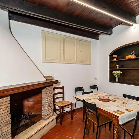 Casa Trasteverina Holiday home Rome