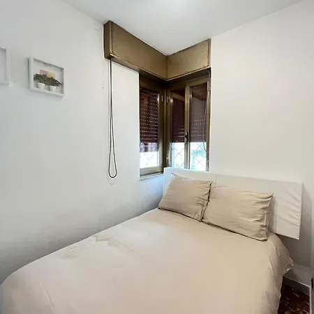 Bam Bam Tiburtina Apartament *