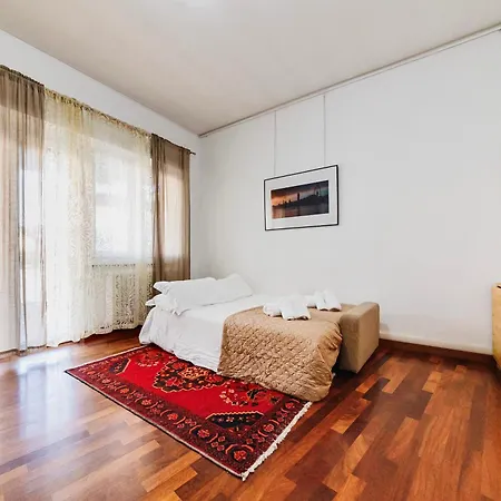 Apartment Monferrato Rome