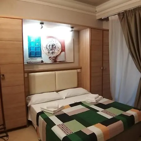 Spqr House Bed & Breakfast Řím