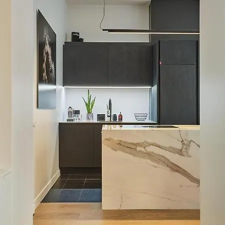 Saffron Rainbow Apartment