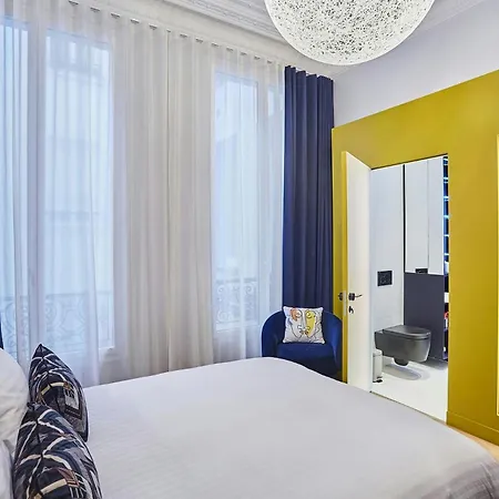 Apartment Saffron Rainbow Rome