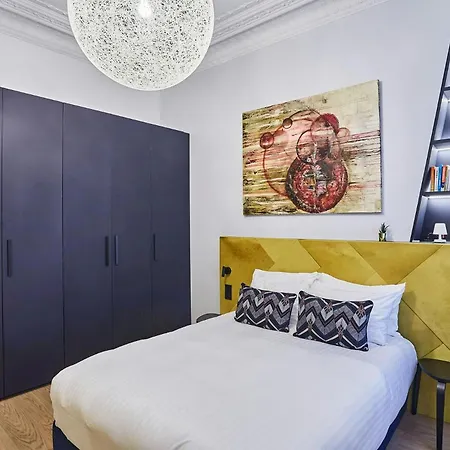 Saffron Rainbow Apartment