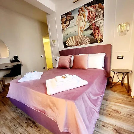 Golden Palace Luxury Guest house Rome