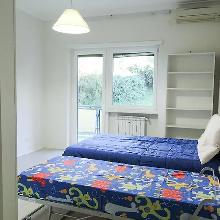7re Eur Apartment