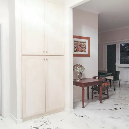 Apartment 7re Eur *