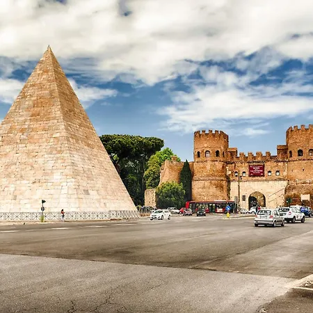Piramide 2 Bedrooms & 2 Bathrooms Appartamento *