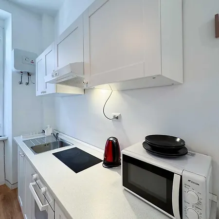 Piramide 2 Bedrooms & 2 Bathrooms Appartamento *