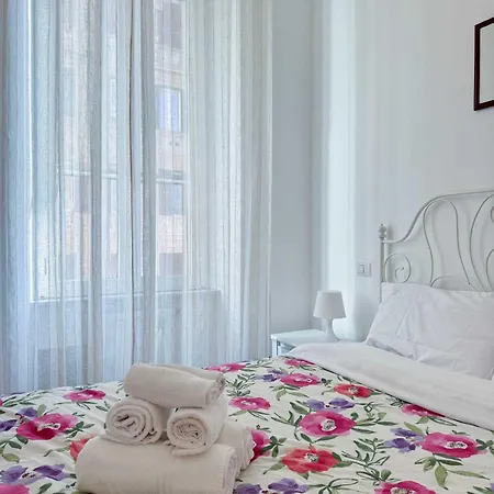 Piramide 2 Bedrooms & 2 Bathrooms Appartamento