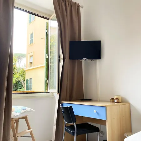 Casa Del Sol Alpigneto Апартаменты *