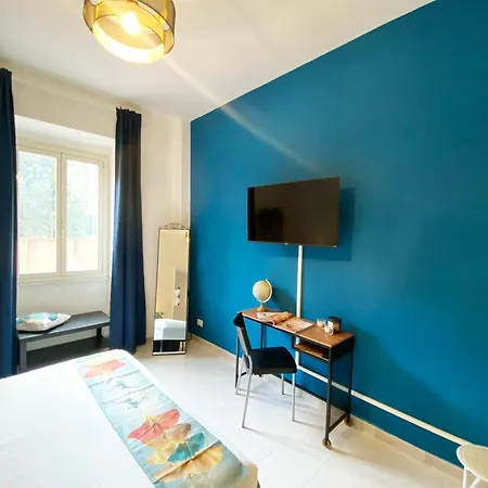 Casa Del Sol Alpigneto Апартаменты *