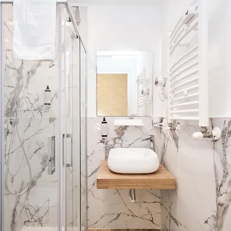 5 Minutes From The Vatican - Elegant Flat - Wi-fi Apartment