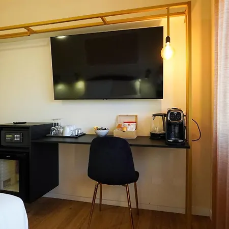 51 Guest house *