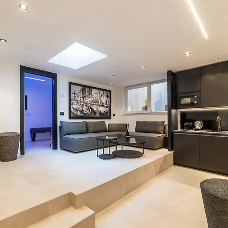 Borghese Luxury