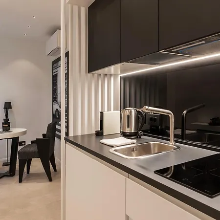 Apartment Borghese Luxury