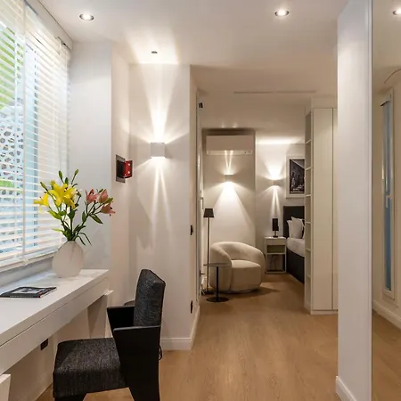 Borghese Luxury Apartment