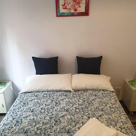 Гостевой дом Chez Liviana 2*
