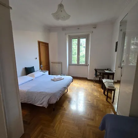 Esquilino Di Yan *