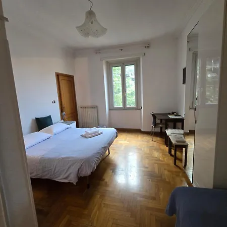 Esquilino Di Yan * Řím