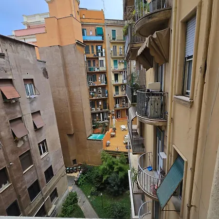Esquilino Di Yan