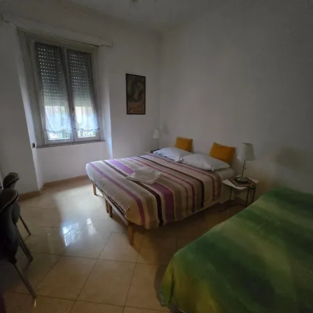 Esquilino Di Yan Penzion