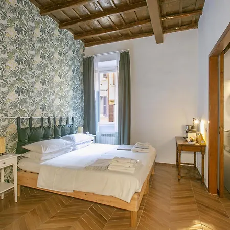 Apartamento Trevi Little Palace #4 *