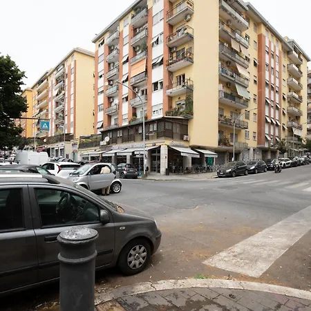 Апартаменты Domus Appio Latino - Parco Appia Antica Рим