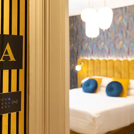 Mavi Luxury * Roma