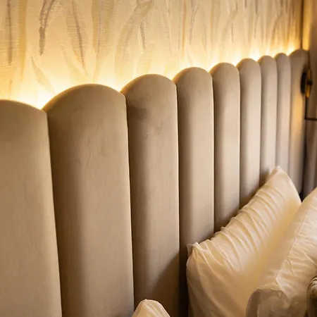 Mavi Luxury Bed & Breakfast *