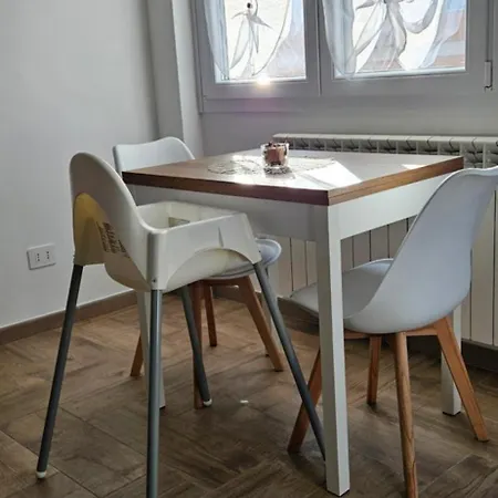 Beautiful Rhome Apartment *