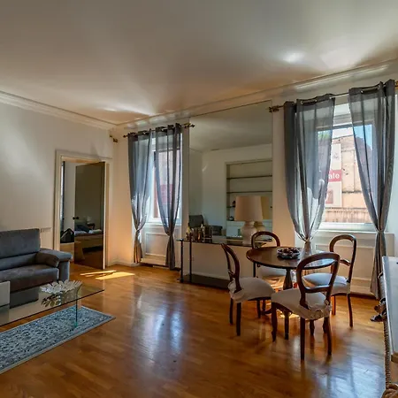 Holiday home Casa Crispi 33 *