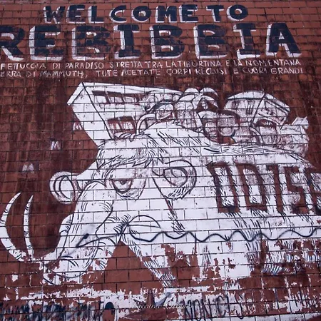 Rebibbia Guest Art Metro B Daire *