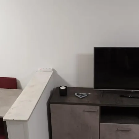 Romane Apartment *