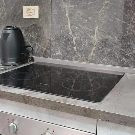 Apartment Romane *