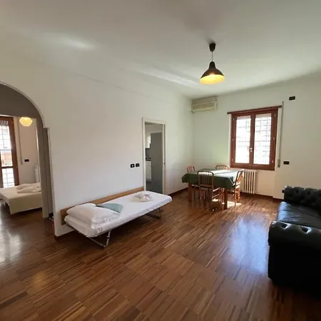 Maison Del Boccea 108 *