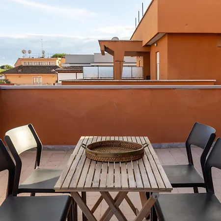 Zen Vatican Terraces - 2 - Couples Or Family Apartment