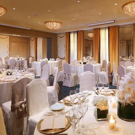 The Westin Excelsior, Hotel 5*