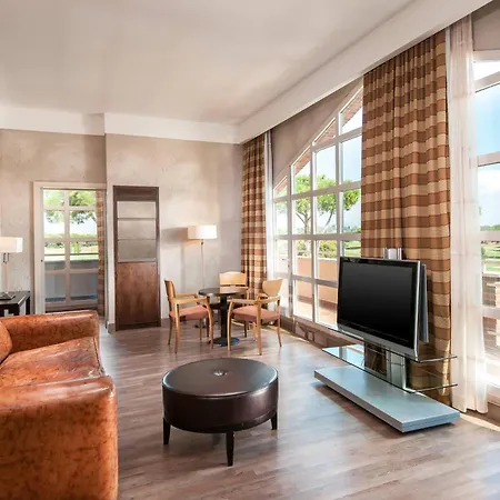 Sheraton Parco De Medici 4*