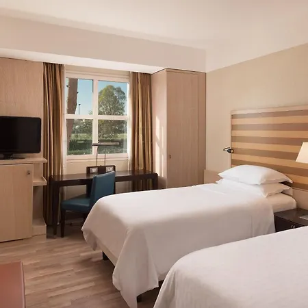 Sheraton Parco De Medici Hotel 4*