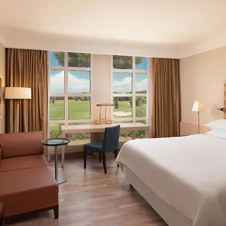 Hotel Sheraton Parco De Medici 4*