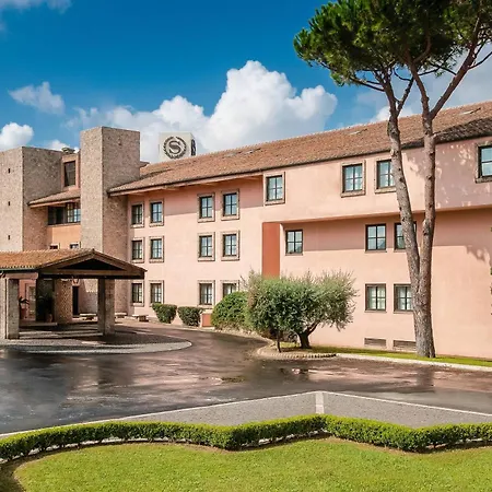 Sheraton Parco De Medici 4*