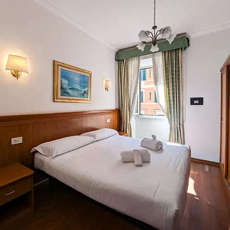Philia Hotel 3*